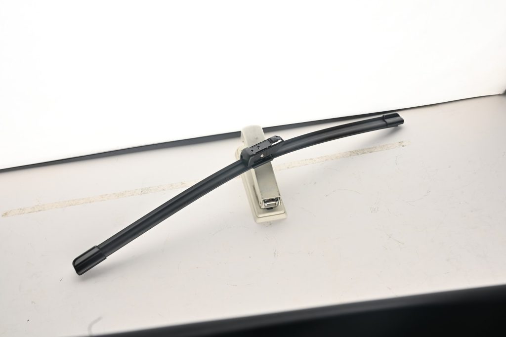 NF-0067 wiper blade